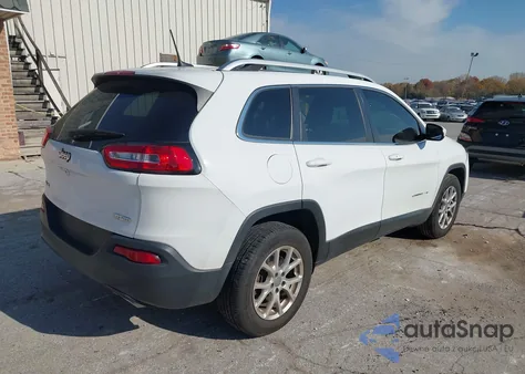 2017 Jeep Cherokee Latitude 4X4 from USA, damaged, VIN 1C4PJMCS2HD240204